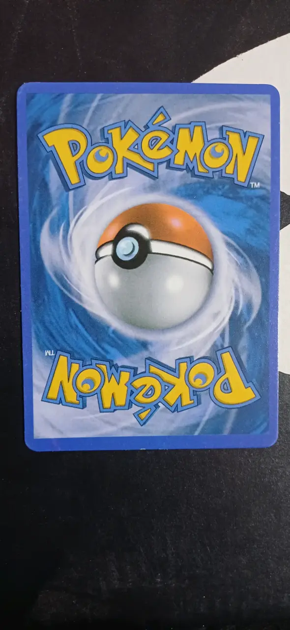 Carta Pokémon Umbreon VMAX - 2