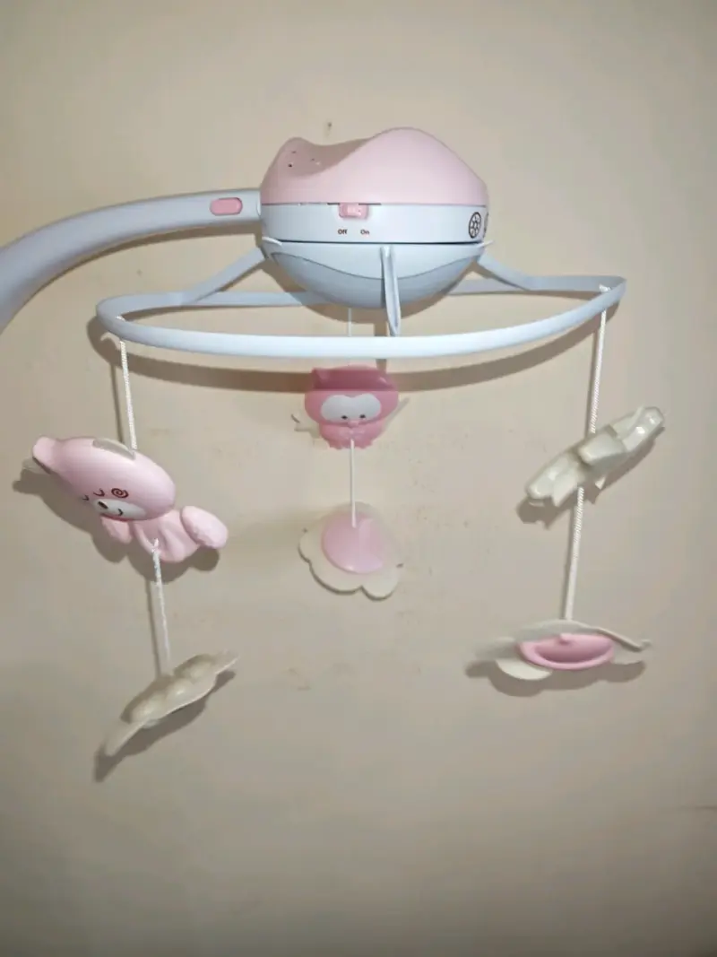 Móvil proyector rosa infantil - 2