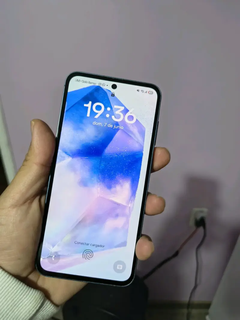 Samsung Galaxy A55 5G azul 256gb 8gb en ram - 3