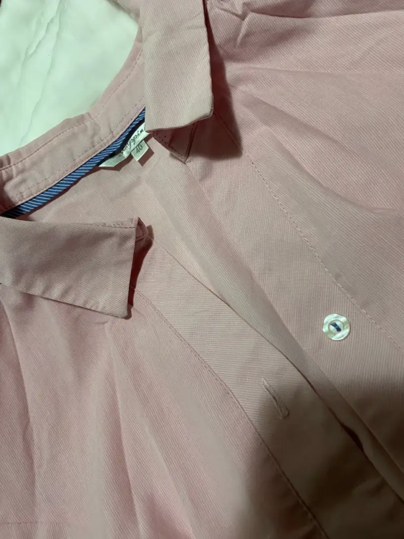 Camisa rosada de manga corta - 2