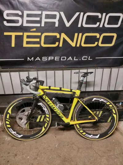 Bicicleta de carrera amarilla Specialized - miniatura 1
