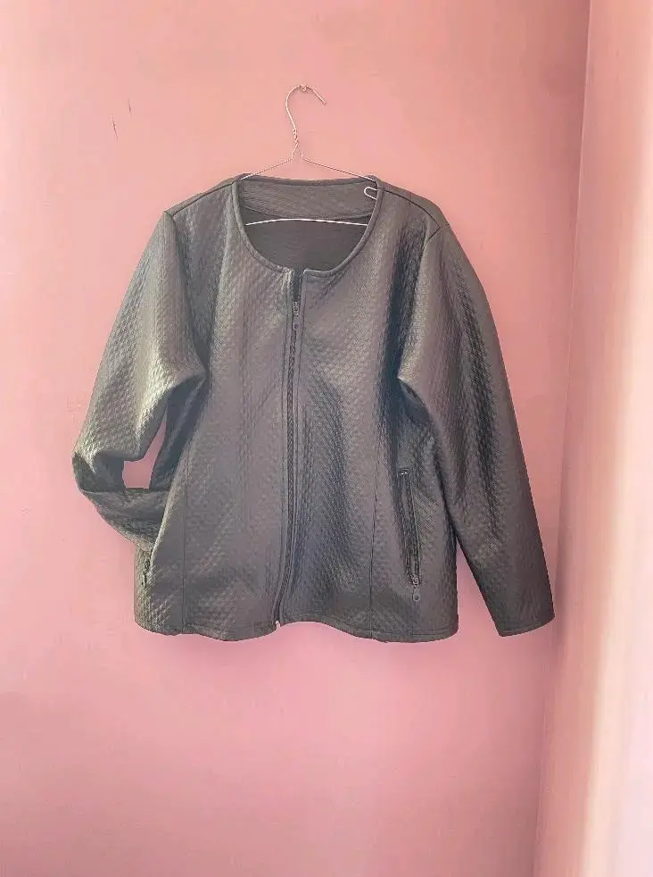 Chaqueta negra ecocuero - 2