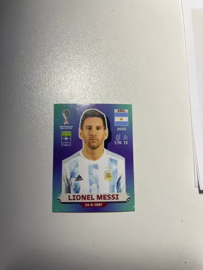 Lámina fútbol Messi 2022 - miniatura 1