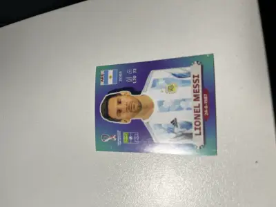 Lámina fútbol Messi 2022 - miniatura 2