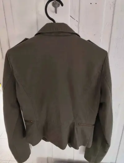Chaqueta verde militar mujer - miniatura 2