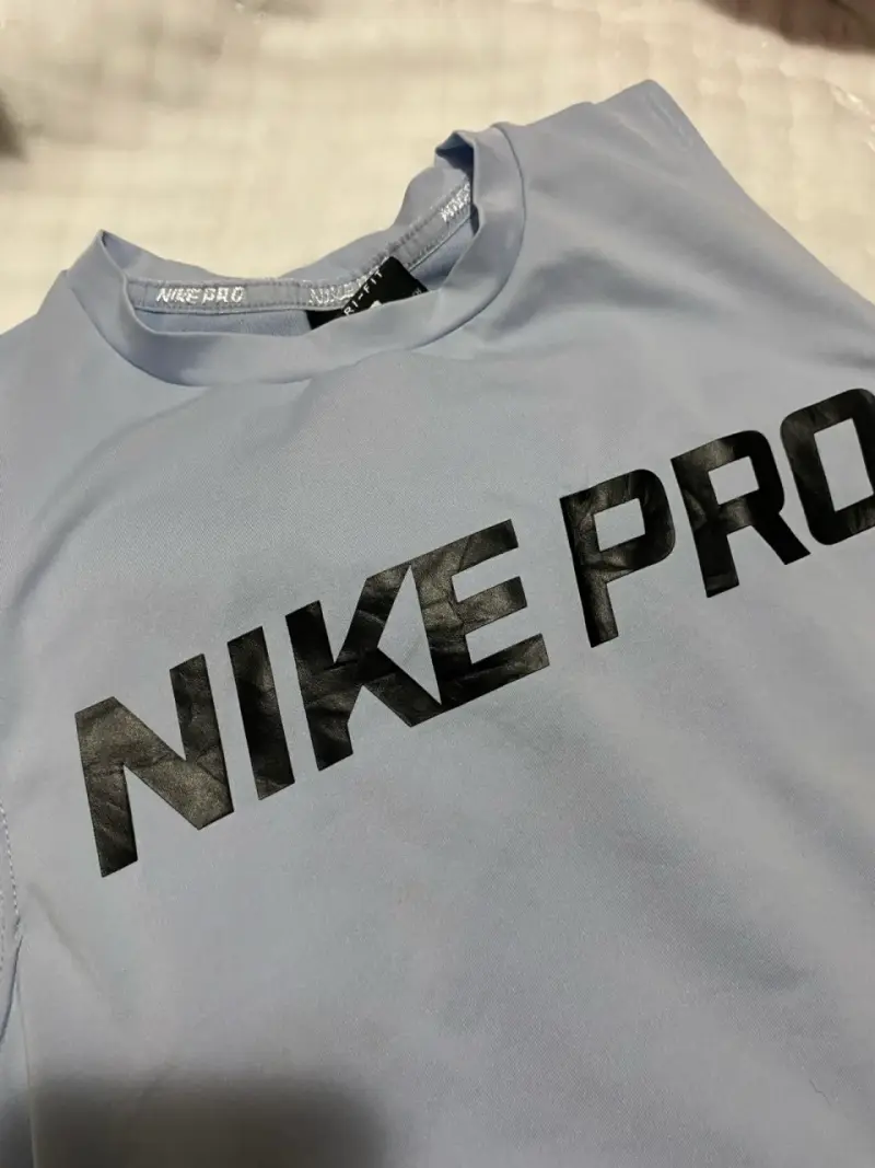 Polera deportiva Nike Pro azul - 1