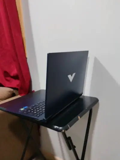 Hp victus omen - miniatura 1