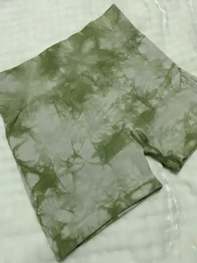 Shorts deportivos tie-dye verde - miniatura 1