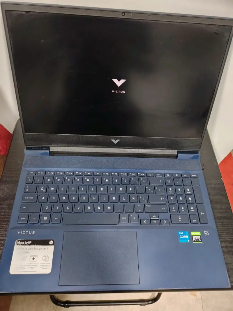 Hp victus omen - 4