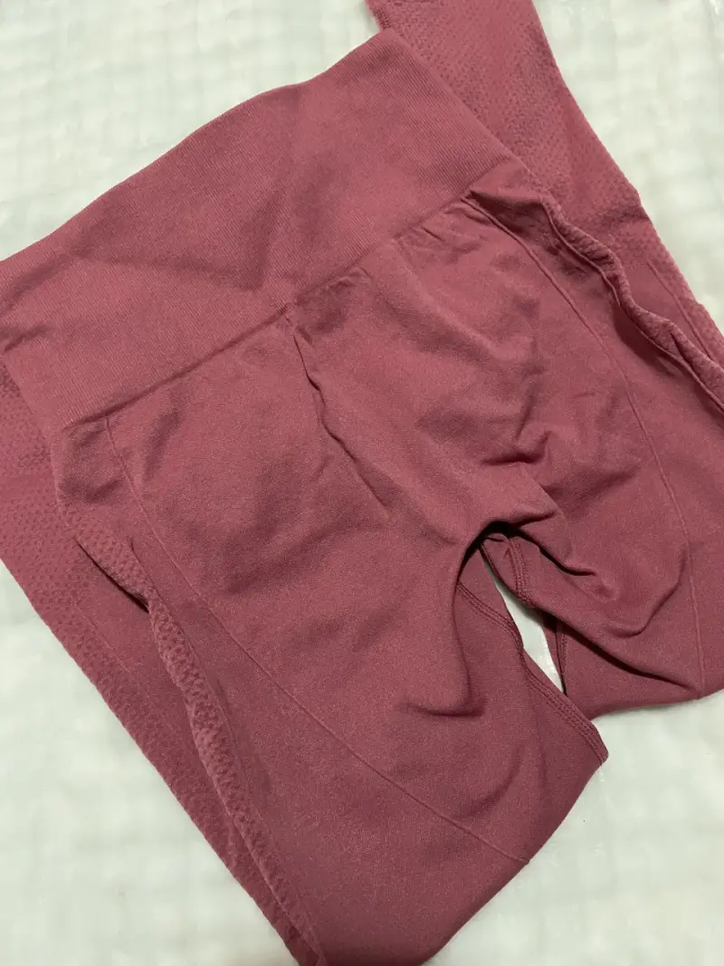 Leggings deportivos rosados - 1