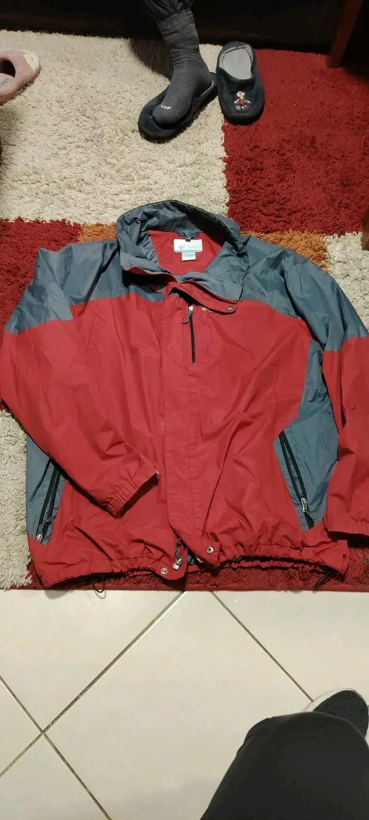 Chaqueta Columbia rojo y gris - 1