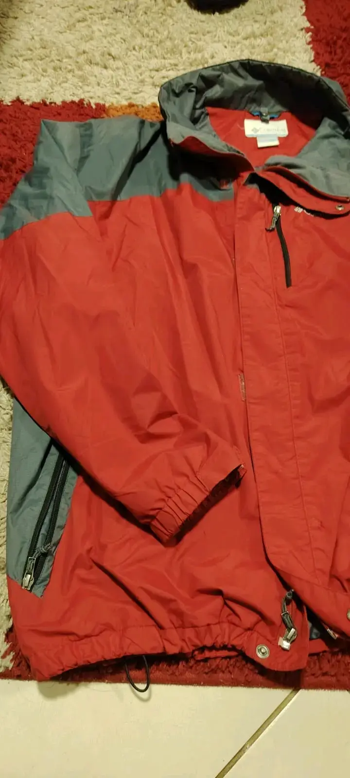 Chaqueta Columbia rojo y gris - 4