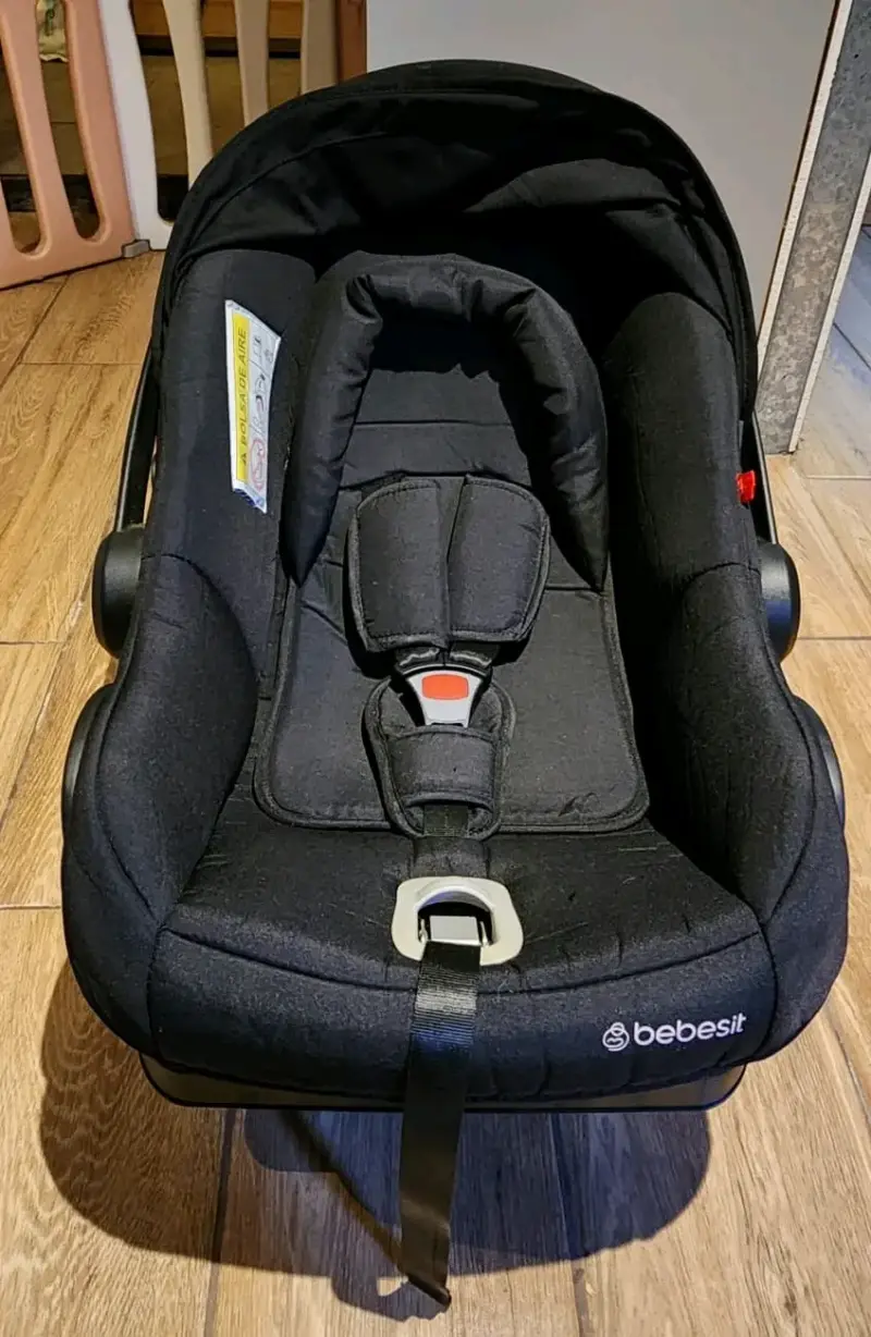 Silla de auto Bebesit negra - 4