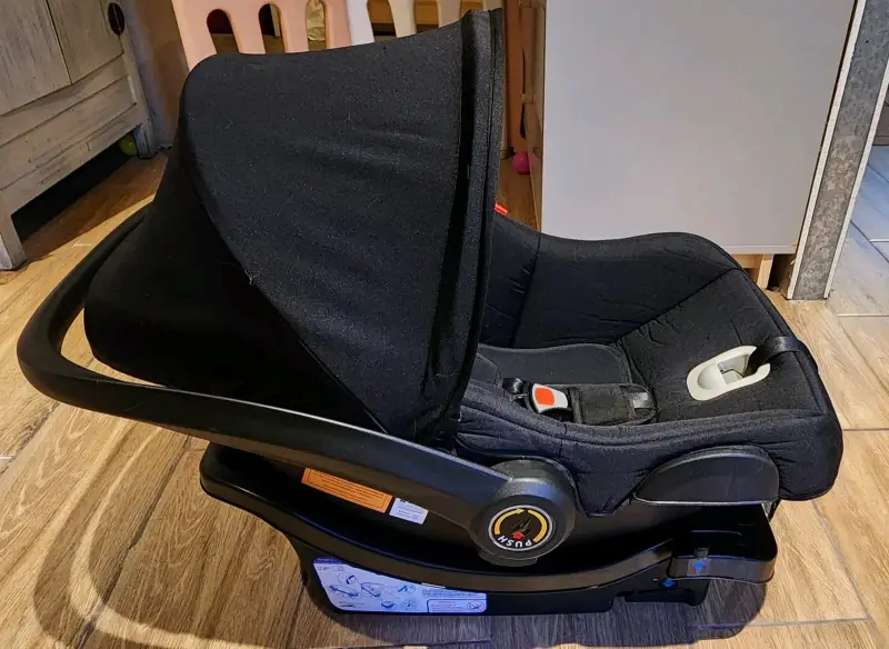 Silla de auto Bebesit negra - 6