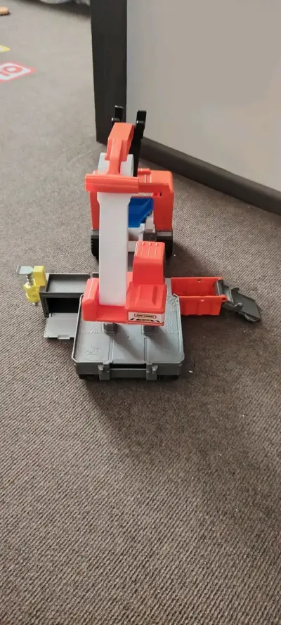 Juguete grúa transformable - miniatura 5