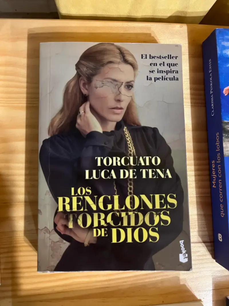 Libro 'Los renglones torcidos de Dios' - 1
