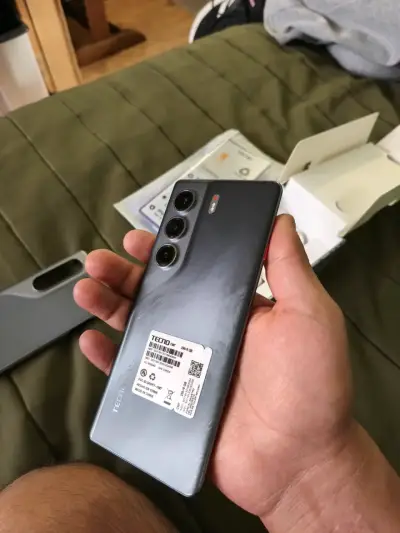 Smartphone Tecno Camon 40 PRO 5G - miniatura 1