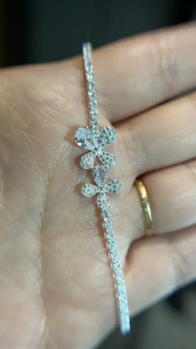 Pulsera de cristales brillantes - miniatura 1