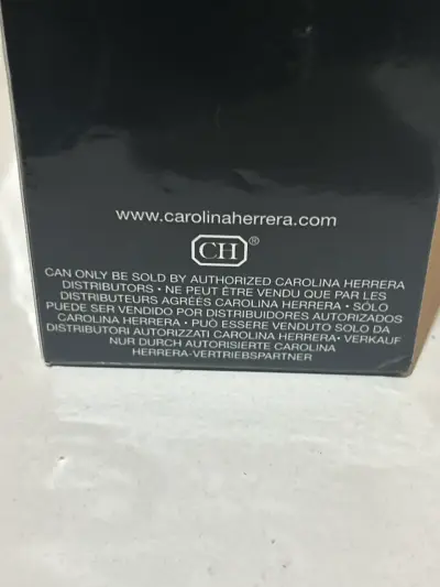 Perfume 212 VIP Black 100ml - miniatura 2