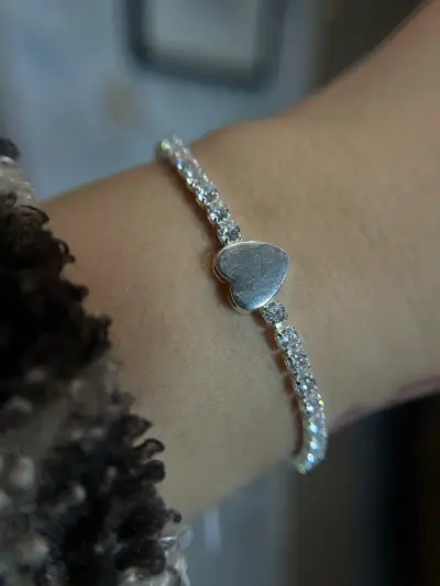 Pulsera de plata con corazón - miniatura 1