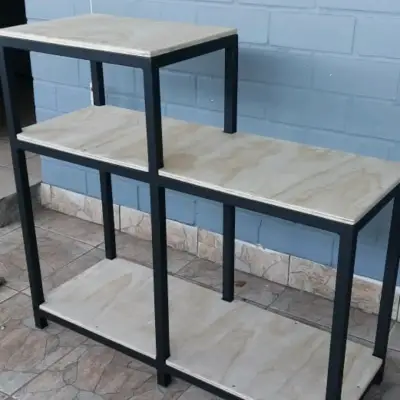 Fabricación Muebles metal y madera - miniatura 3