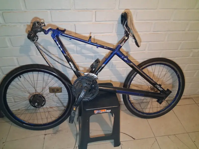 Cuadro de bicicleta FRS negro - 4