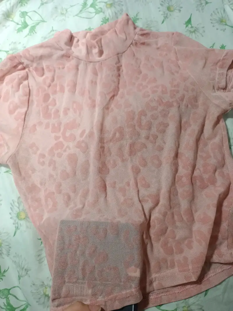 Polera rosa estampado animal print - 2