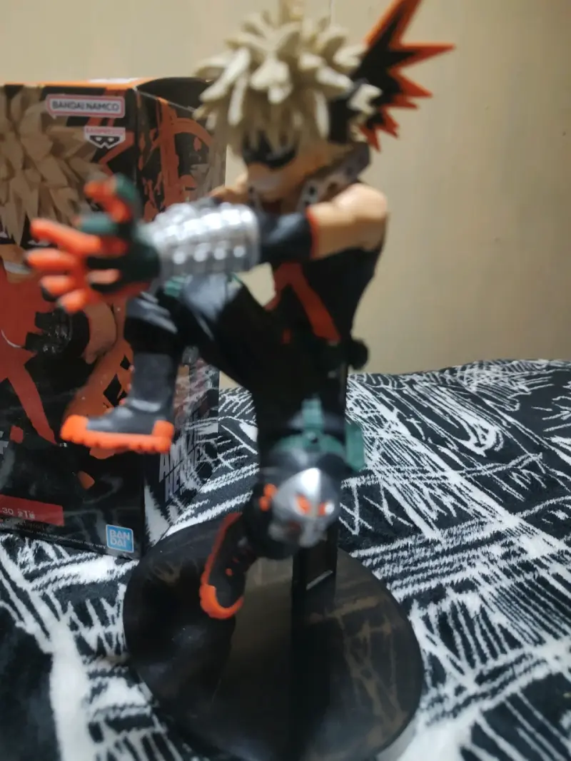 Figura My Hero Academia Vol. 30 Katsuki Bakugo - 2