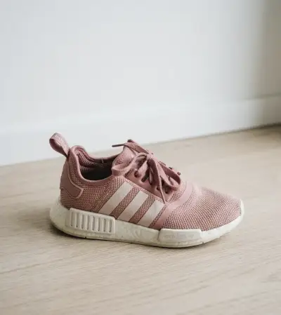 Zapatillas deportivas rosadas Adidas - miniatura 1