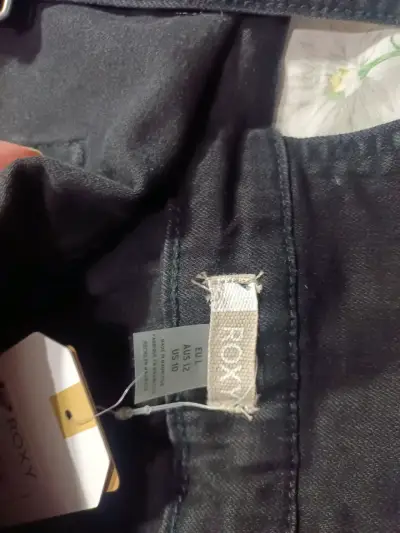 Pantalones negros de mezclilla - miniatura 3