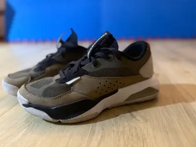 Zapatillas Nike Air Jordan 23 Engineered - miniatura 3