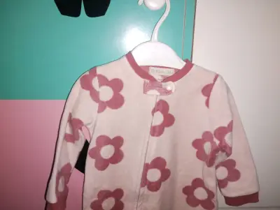 Pijama bebé varios diseños - miniatura 2