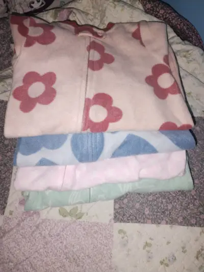 Pijama bebé varios diseños - miniatura 4