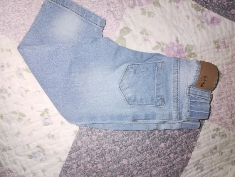 Jeans de mezclilla para niña - 2
