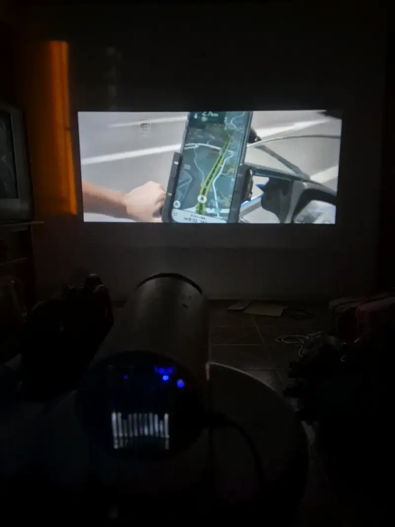 Proyector portátil hy300 - 1