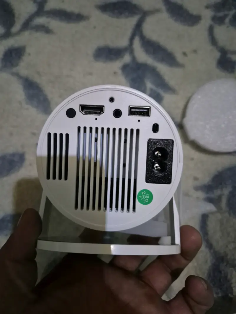 Proyector portátil hy300 - 6