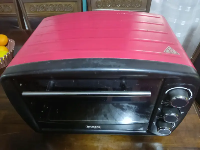 Horno eléctrico rojo Thomas