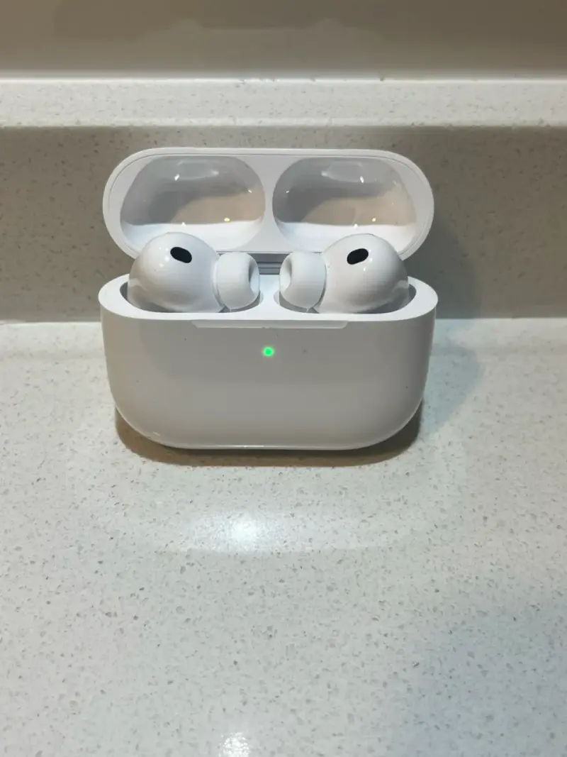 AirPods Pro 3 - 2