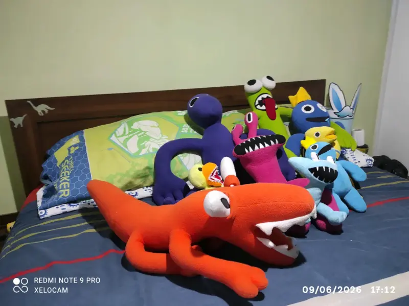 Rainbow Friends peluches - 2