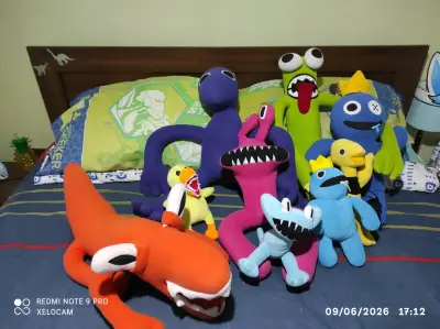 Rainbow Friends peluches - miniatura 3