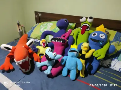 Rainbow Friends peluches - miniatura 4