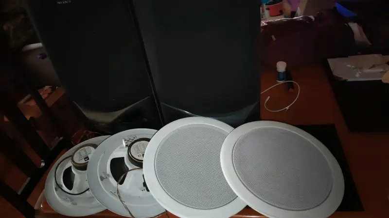 Parlantes - 1