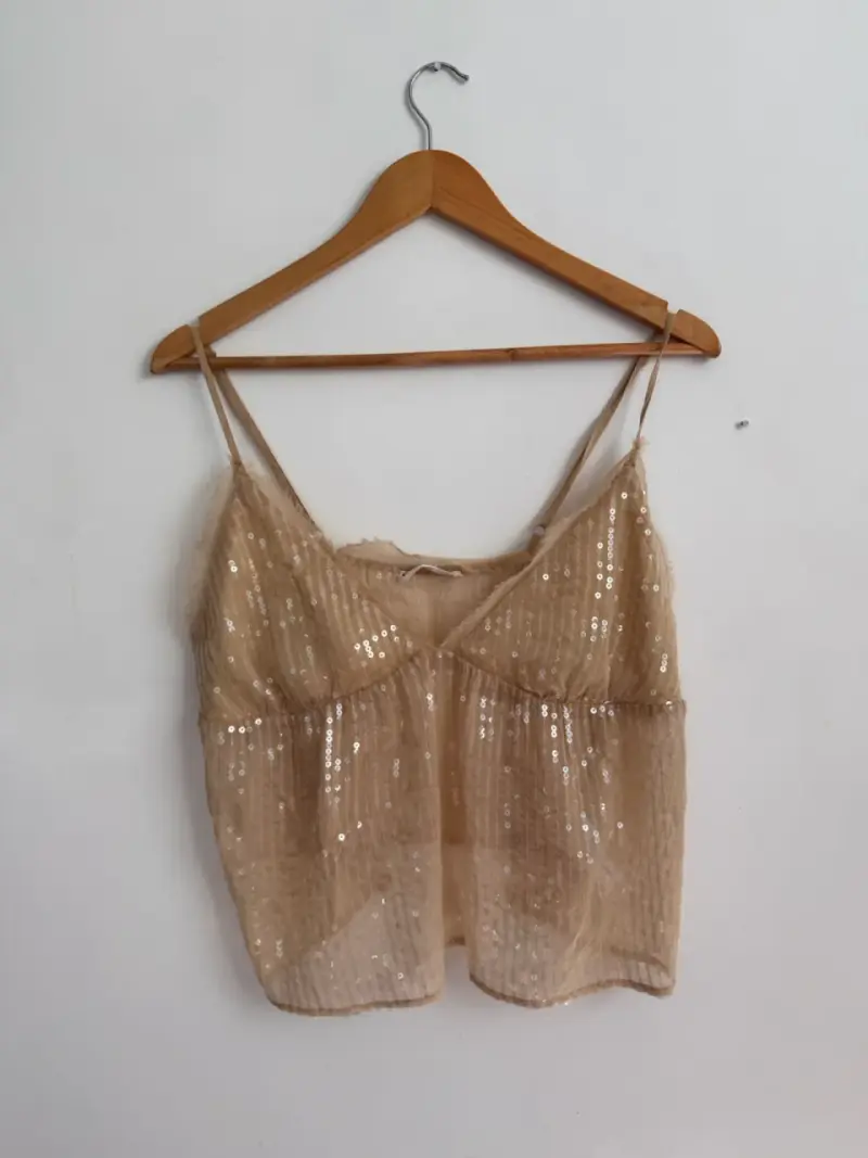 Polera de tirantes con lentejuelas - 1