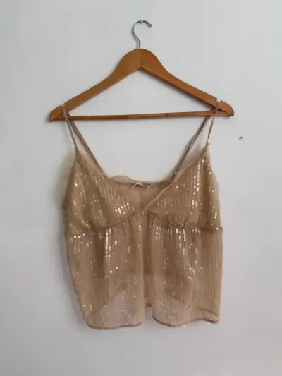 Polera de tirantes con lentejuelas - miniatura 1