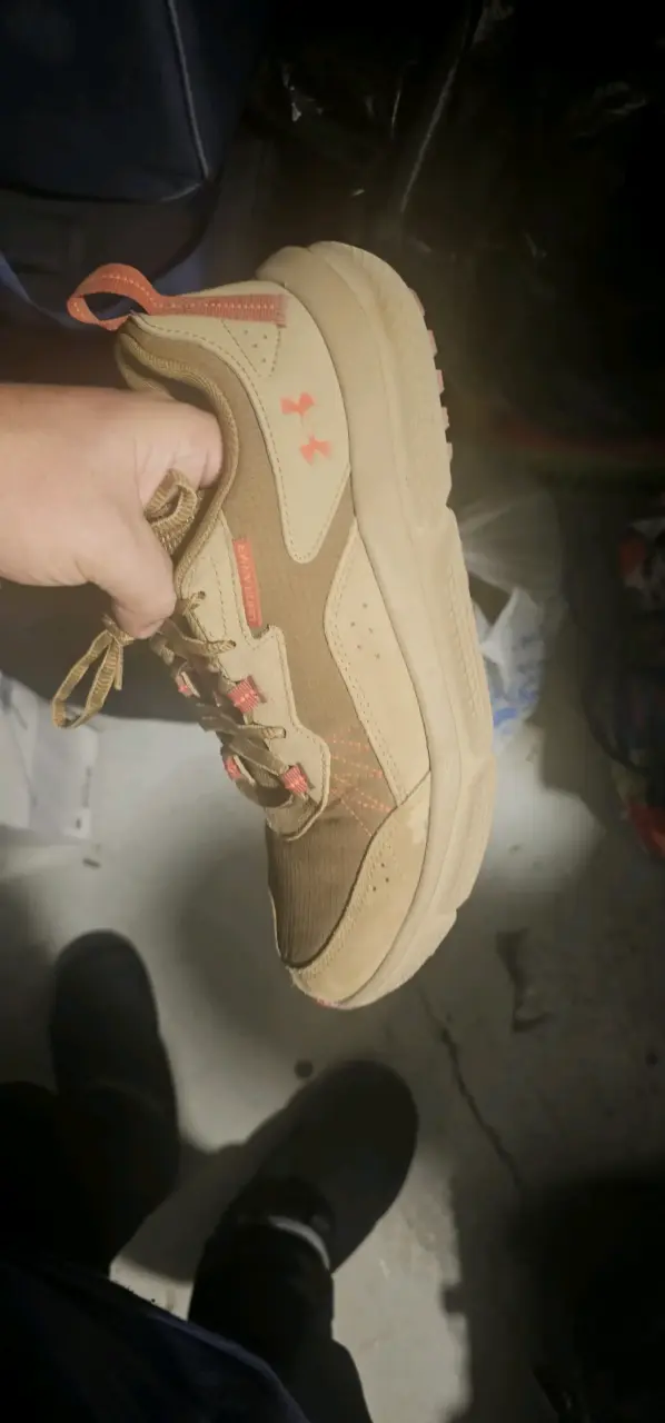 Zapatillas Under Armour UA Charged - 2
