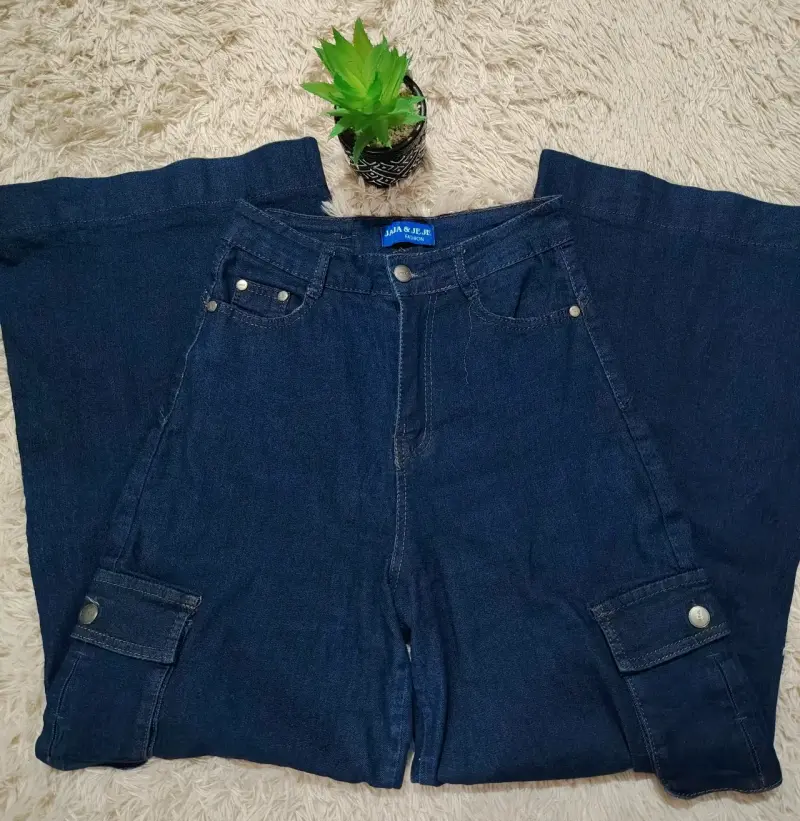 Pantalón vaquero azul oscuro - 1