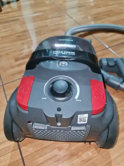 Aspiradora Cyclo Power 1600W - miniatura 3