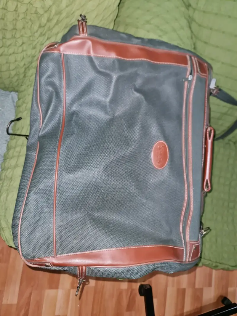 Bolso portatrajes nuevo - 1