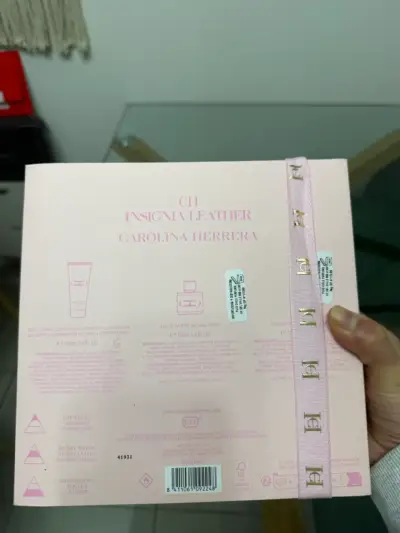 Set de fragancia Carolina Herrera - miniatura 4