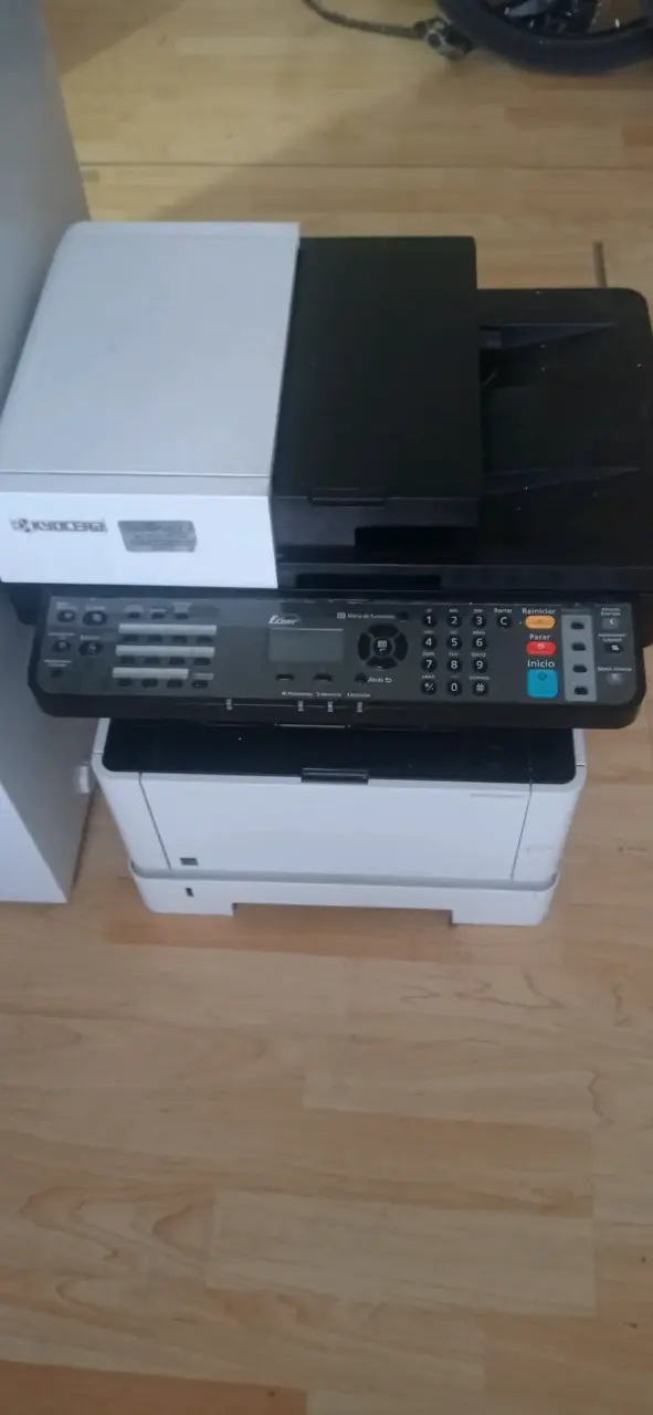 Impresora multifuncional Kyocera - 1